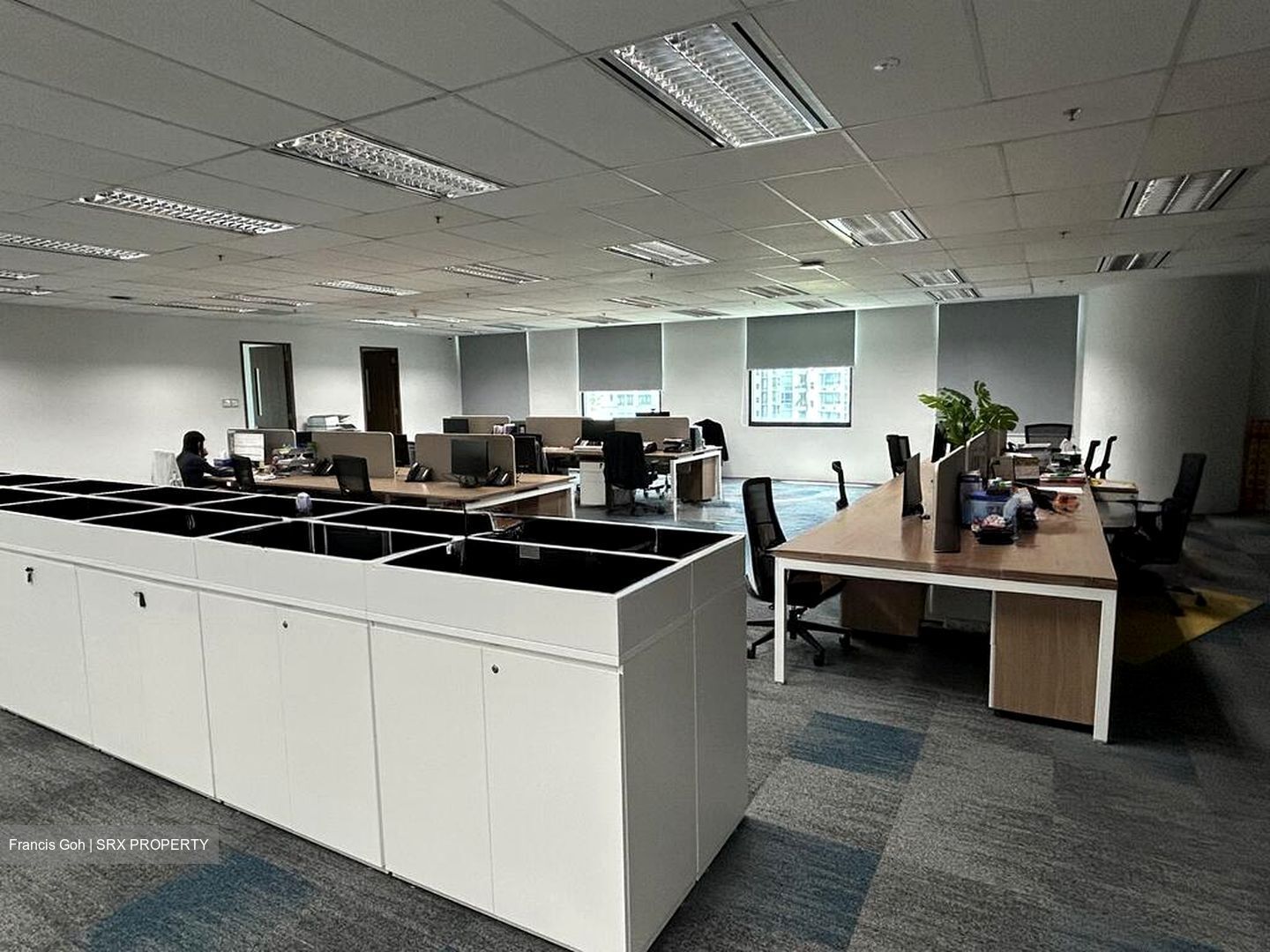 Valley Point (D10), Office #499481861